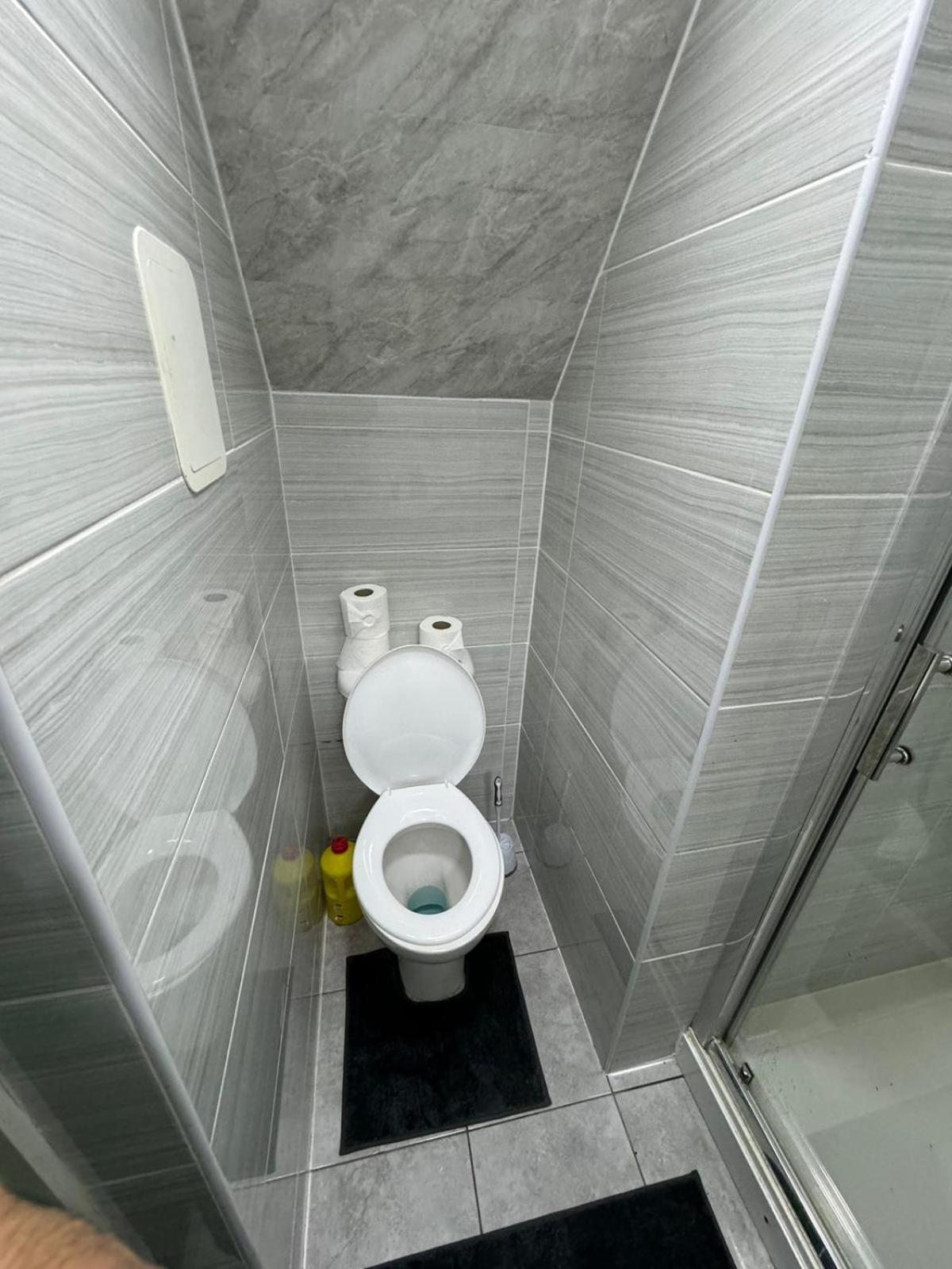 Deluxe Ensuite Double Room With Ensuite Coventry Extérieur photo